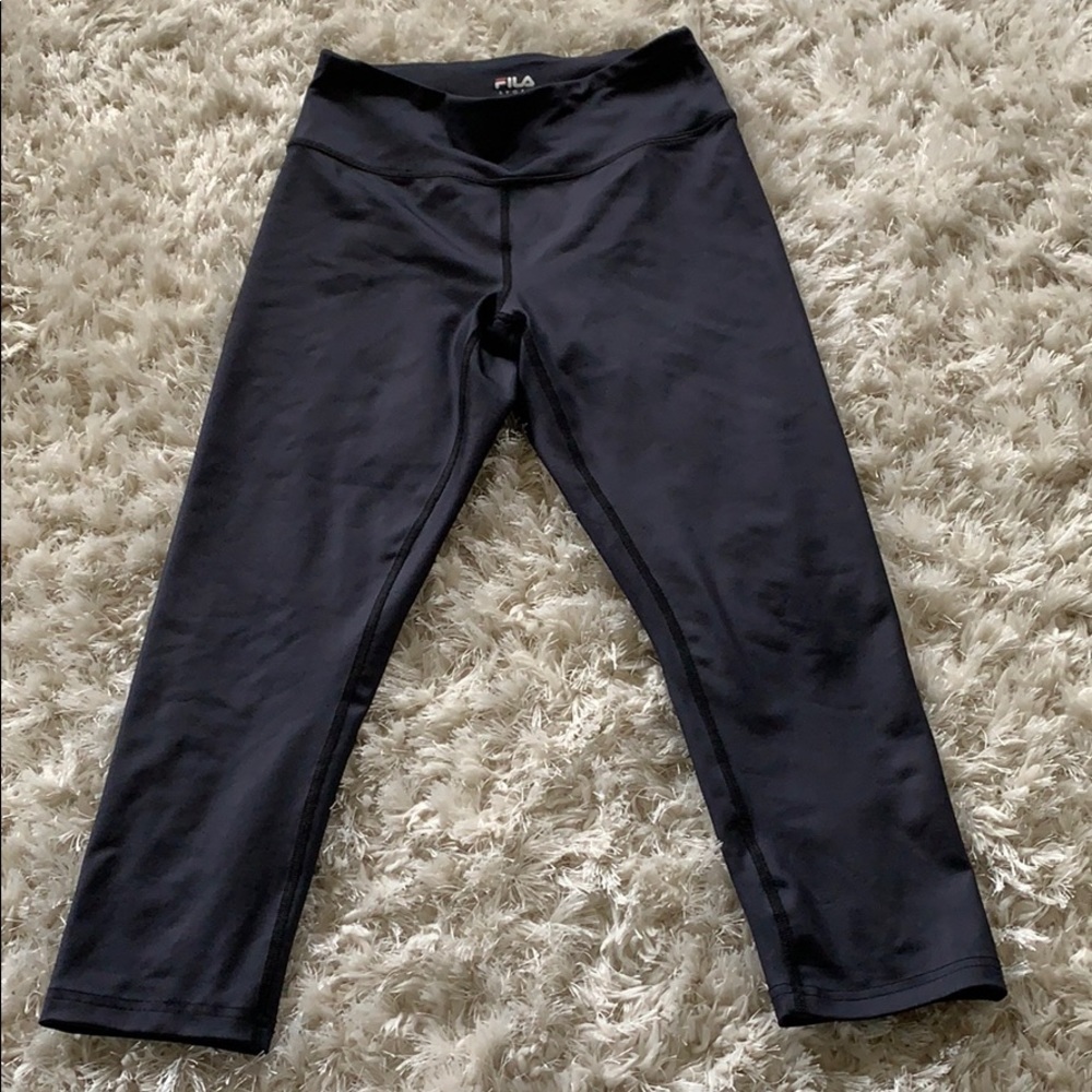 Like New Fila Capris